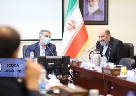 نشست مشترک ریاست اتحادیه سراسری کانون‌های وکلای دادگستری ایران با رئیس کل دادگستری استان یزد دکتر دهشیری