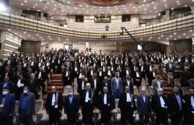 گزارش تصویری افتتاحیه چهل و چهارمین همایش اتحادیه سراسری کانون‌های وکلای دادگستری ایران