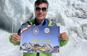 پیام تبریک رئیس اسکودا در پی صعود یک وکیل دادگستری به قله اورست