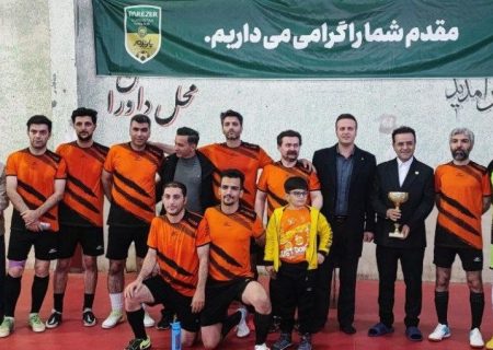 تیم فوتسال وکلای منتخب سنندج قهرمان مسابقات فوتسال کردستان شد