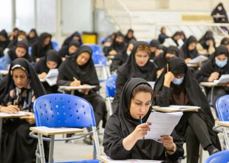 ثبت‌نام ۹۸۸۹۸ نفر در آزمون وکالت سال ۱۴۰۴
