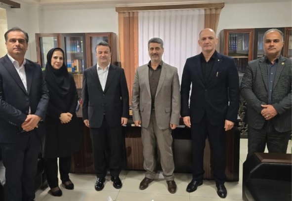 نشست اعضای هیات مدیره کانون وکلای گیلان با رئیس کل دادگستری استان