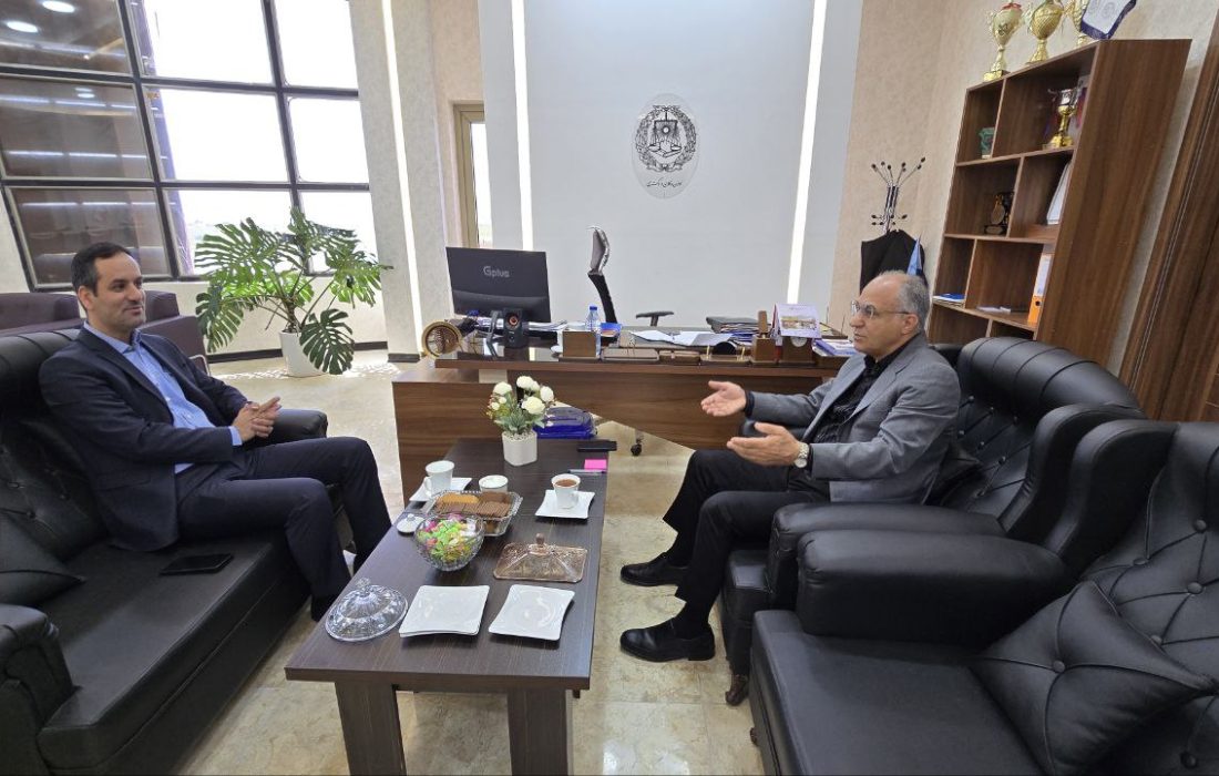 نشست مشترک جامعه حقوقی و مهندسی کرمان در مسیر ارتقای خدمات به شهروندان