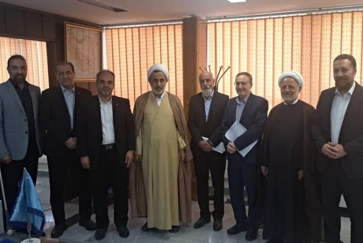 دیدار اعضای هیأت مدیره کانون وکلای قم با رئیس دادگاه عالی انتظامی قضات