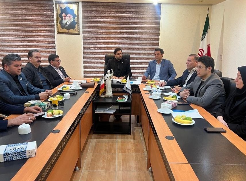 برگزاری نشست مشترک هم‌اندیشی میان کانون وکلای اردبیل و دانشگاه جامع علمی‌ ـ‌ کاربردی استان