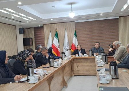 نشست مشترک کانون وکلای خراسان شمالی و کانون سردفتران و دفتریاران استان در راستای ارتقای خدمات حقوقی (داوری) و ثبتی