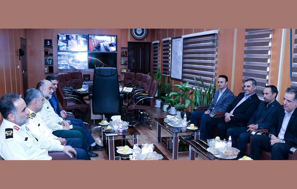 دیدار هیأت مدیره کانون وکلای دادگستری همدان با فرمانده انتظامی استان