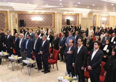 برگزاری شانزدهمین مراسم تحلیف کارآموزان وکالت در یزد