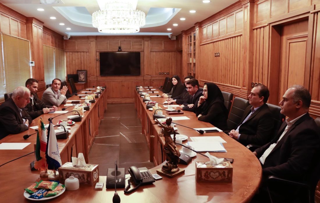 ضرورت بهره‌گیری مجلس از نظرات تخصصی جامعه حقوقی کشور