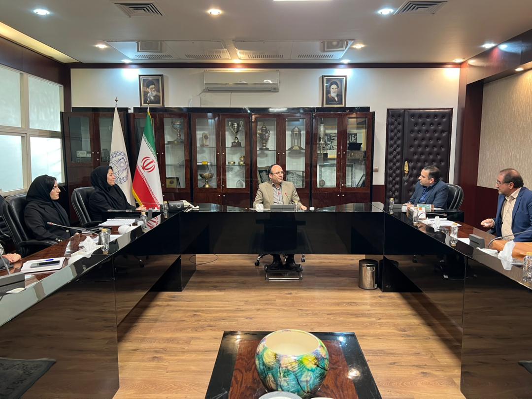 ضرورت بازآفرینی وجهه عمومی وکیل و تبیین جایگاه کانون وکلا در افکار عمومی - اسکودا | اسکودا