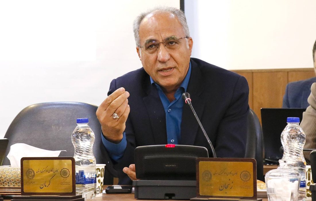 رئیس کانون کرمان خواستار بهره‌گیری از نظرات تخصصی کانون‌های وکلای و اسکودا در ساخت مجموعه‌های شبکه نمایش خانگی در مسائل مربوط به حوزه وکالت شد