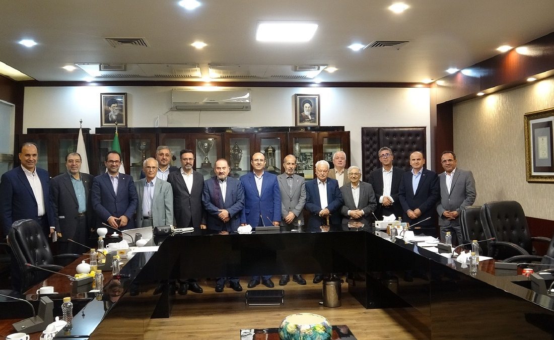 تقویت نهاد وکالت در گرو همکاری تنگاتنگ اتحادیه و کانون مرکز است