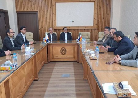 نشست هیأت مدیره کانون وکلای مرکزی با نماینده اراک، خنداب و کمیجان در مجلس