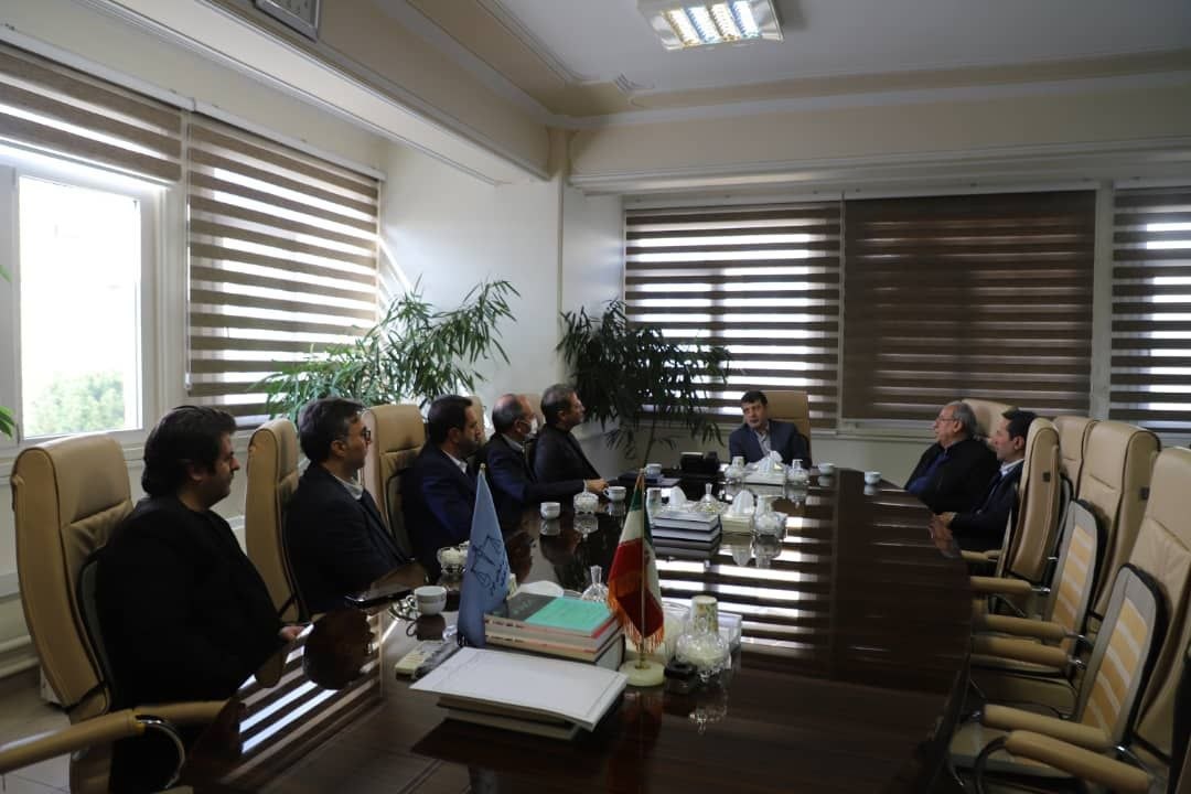 دیدار هیأت‌ مدیره کانون وکلای دادگستری آذربایجان شرقی با رئیس کل دادگستری استان - اسکودا | اسکودا