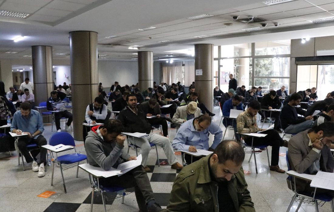 نتایج آزمون وکالت سال ۱۴۰۴ کانون وکلای دادگستری اعلام شد