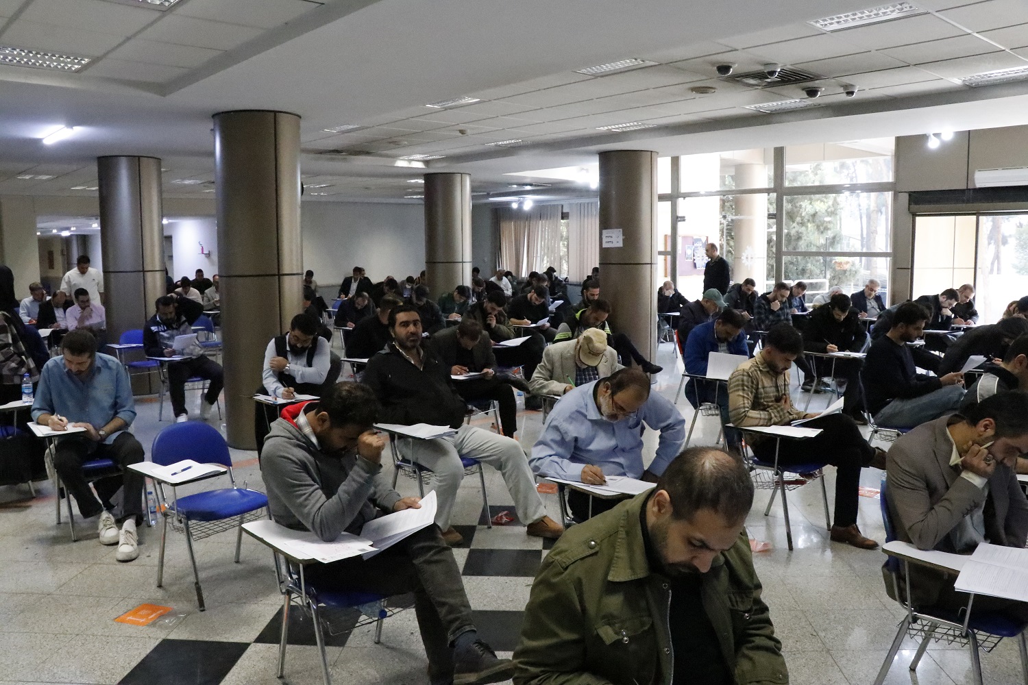 نتایج آزمون وکالت سال ۱۴۰۴ کانون وکلای دادگستری اعلام شد - اسکودا | اسکودا