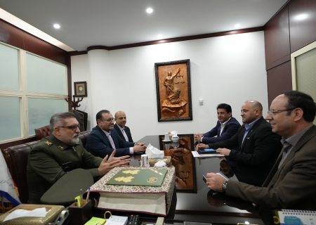 دیدار معاون حقوقی و امور مجلس ارتش با رئیس کانون وکلای مرکز