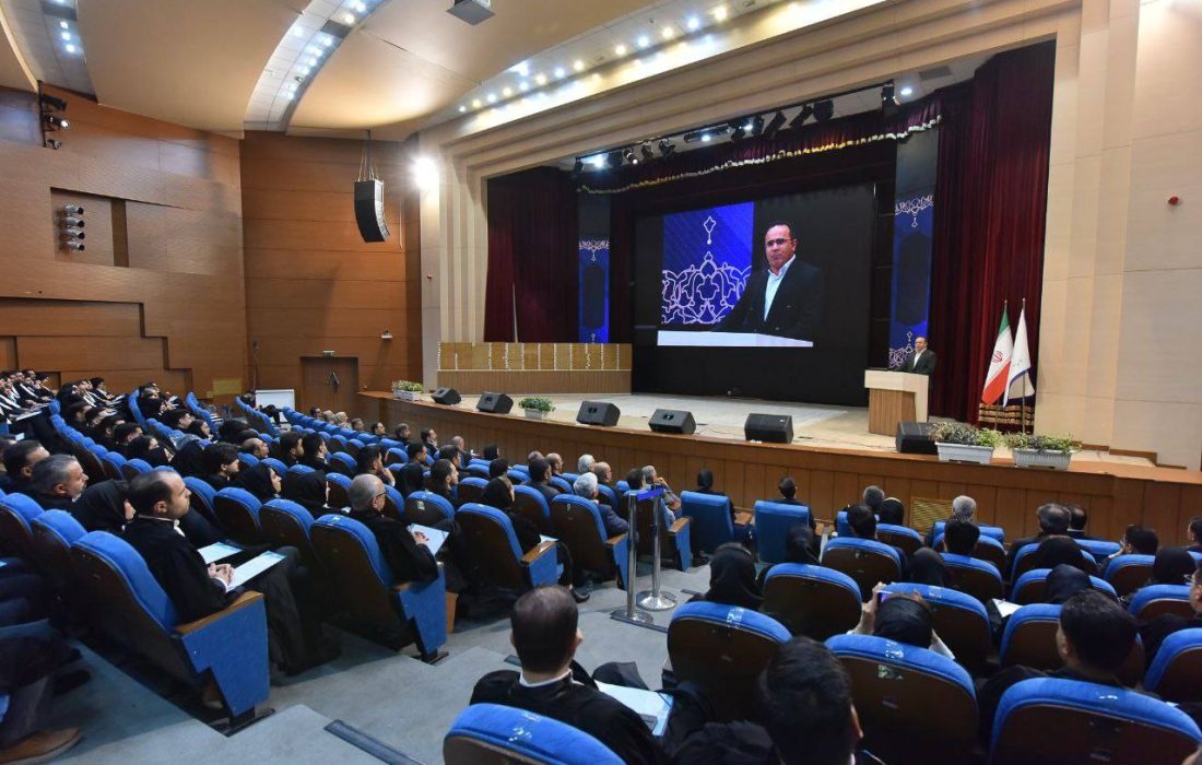 تضعیف استقلال نهاد وکالت به تضعیف حق دفاع شهروندان می‌انجامد