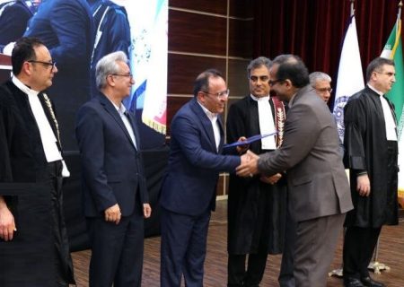 برگزاری مراسم تحلیف کارآموزان وکالت کانون وکلای دادگستری بوشهر