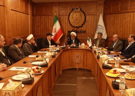 دیوار بین وکلا و قضات کوتاه شود