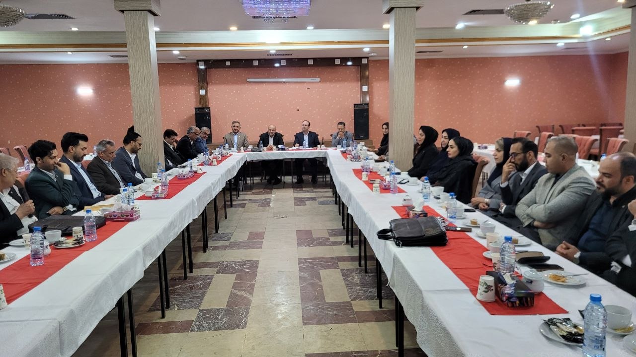 انتقاد شدید وکلای سیستان و بلوچستان به‌خاطر عدم تمرکز و غیبت بخش عمده وکلای استان از فعالیت در محل اشتغال، عدم برگزاری انتخابات کانون استانی - اسکودا | اسکودا