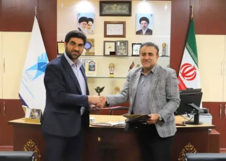 امضای تفاهم‌نامه همکاری مشترک میان کانون وکلای سمنان و دانشگاه آزاد استان