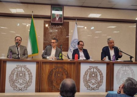عنوان تخصصی وکلا در سایت کانون مرکز ثبت می‌شود