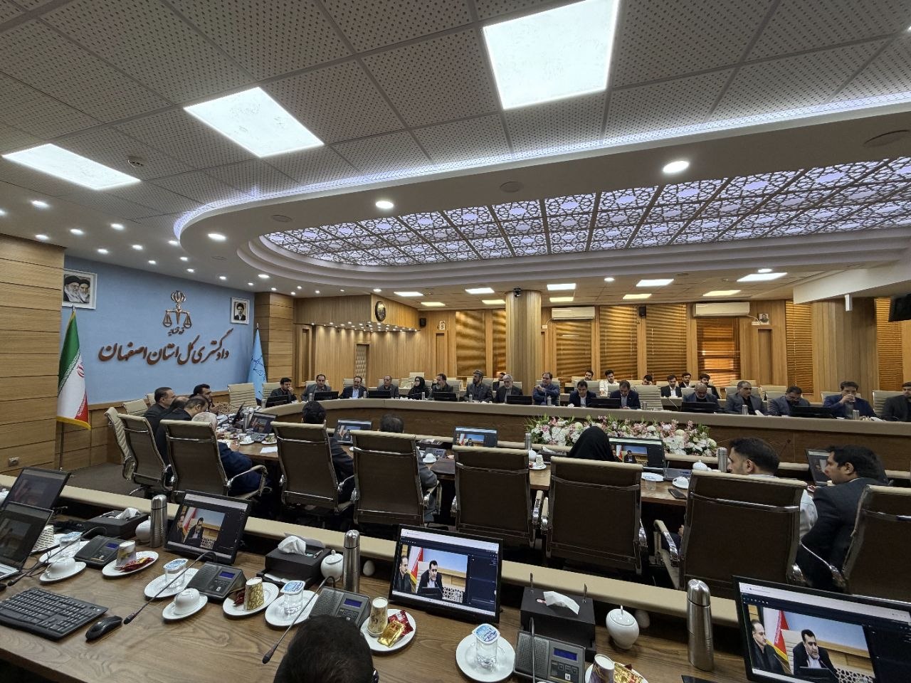 برگزاری همایش «ابعاد حقوقی تجاوز، مسئولیت بین‌المللی دولت‌ها و جبران خسارات ناشی از جنگ» در اصفهان - اسکودا | اسکودا