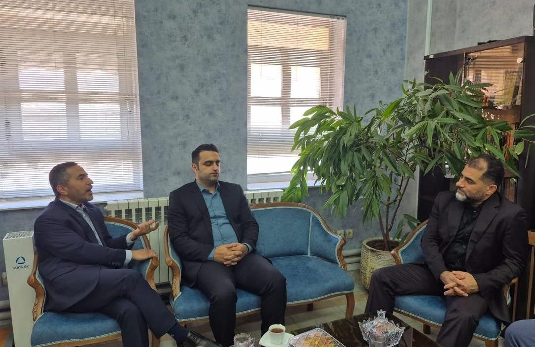 دیدار رئیس کانون وکلای گلستان با مقامات قضایی استان در هفته قوه قضائیه