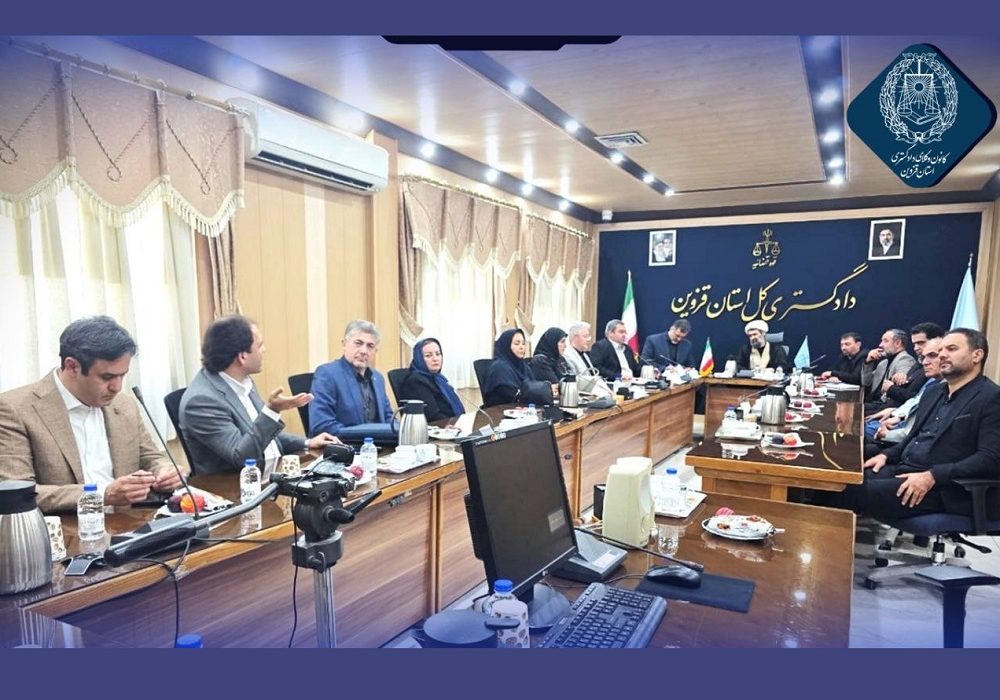 امروز وکلای دادگستری، مشکلات مردم را مشکلات خود میدانند
