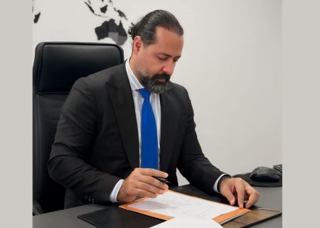 تأملی بر بند ت ماده ۱۱۳ قانون برنامه هفتم توسعه؛ شفافیت یا گسترش نظارت انتظامی بر وکالت؟
