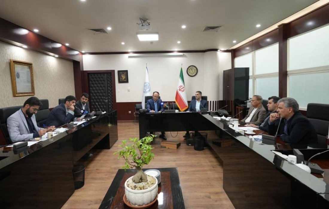 کانون وکلای دادگستری مرکز و پژوهشگاه قوه قضائیه تفاهمنامه همکاری مشترک امضا کردند