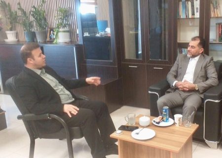 دستور دادستان آزادشهر برای ورود وکلا به مجتمع‌های قضایی شهرستان بدون بازرسی بدنی و تحویل تلفن همراه