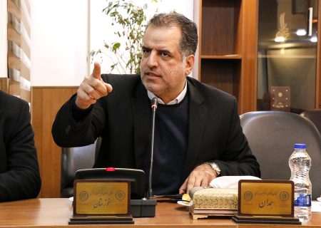 وکیل مستقل از دل نهاد وابسته متولد نمی‌شود