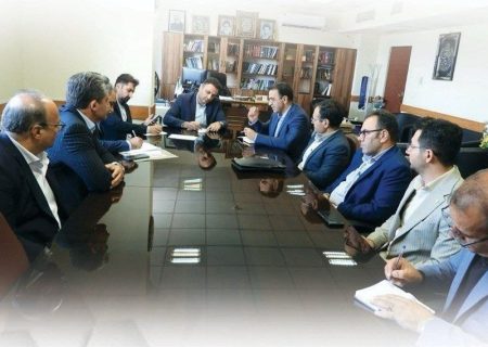 دیدار هیأت رئیسه کانون وکلای چهارمحال و بختیاری با رئیس دادگستری شهرستان شهرکرد