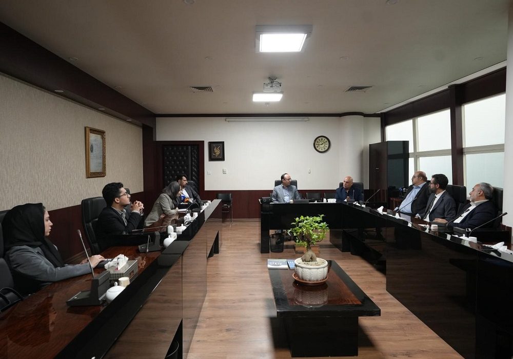 برگزاری نشست مشترک کانون وکلای دادگستری مرکز و مراکز داوری اتاق‌های بازرگانی ایران و تهران