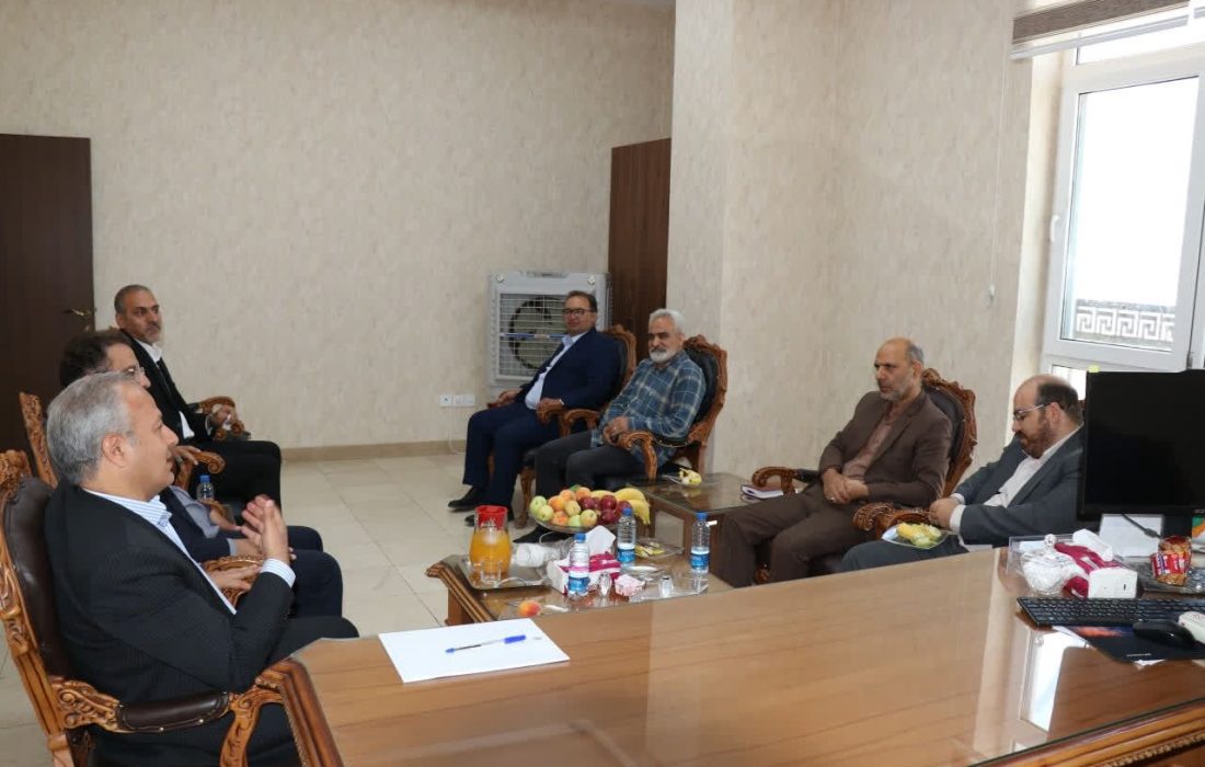 برگزاری نشست مشترک میان کانون وکلای دادگستری مرکزی و کانون پرورش فکری استان