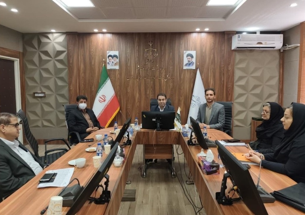 برگزاری نشست مشترک هیأت مدیره کانون وکلای کردستان و مدیرکل ثبت اسناد و املاک استان - اسکودا | اسکودا