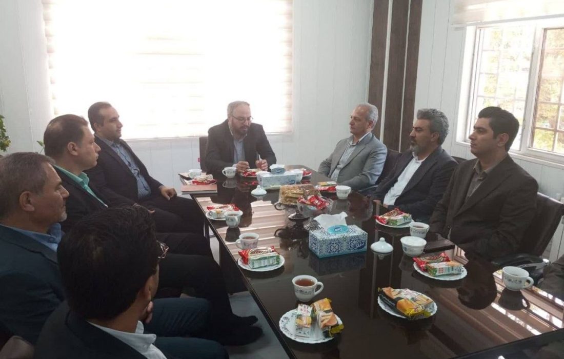 دیدار هیأت مدیره کانون وکلای دادگستری استان مرکزی با رئیس دادگستری و دادستان شهرستان زرندیه